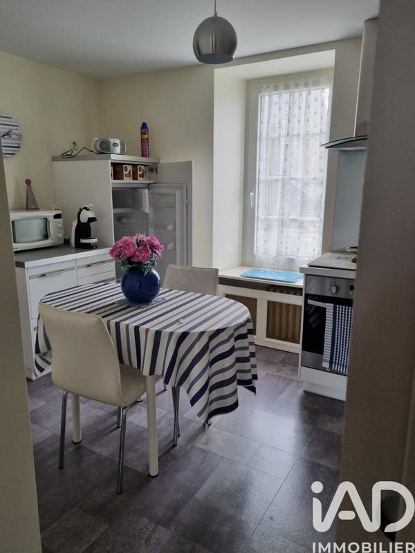 Maison - 181 m² - 5 pièces