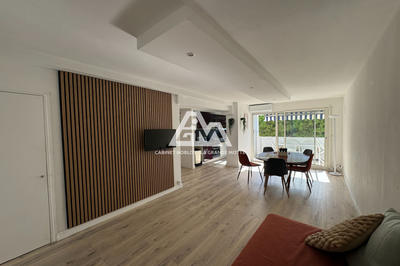 Appartement - 55 m² - 3 pièces