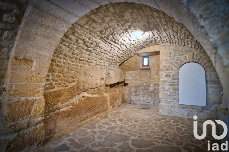 Maison de village - 170 m² - 8 pièces