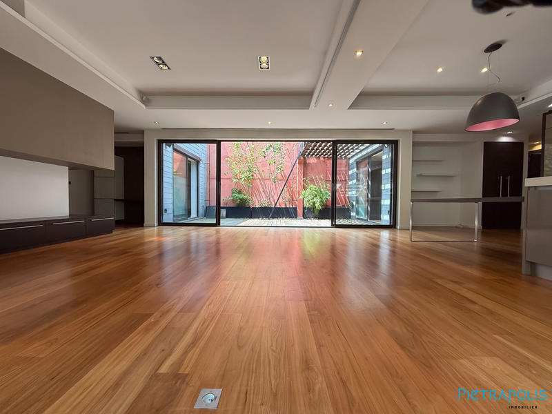 Appartement - 171 m² - 5 pièces