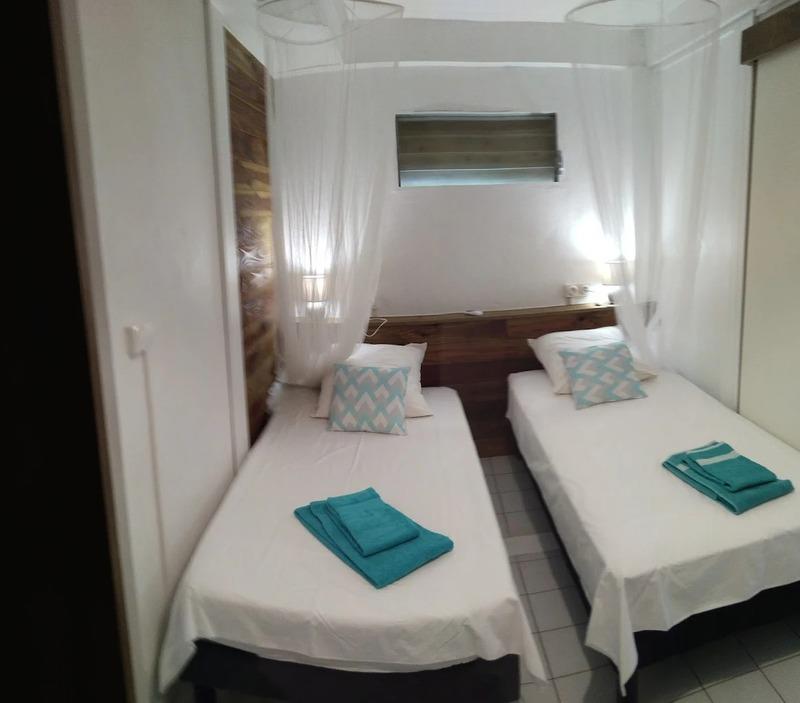 Villa - 257 m² - 9 pièces