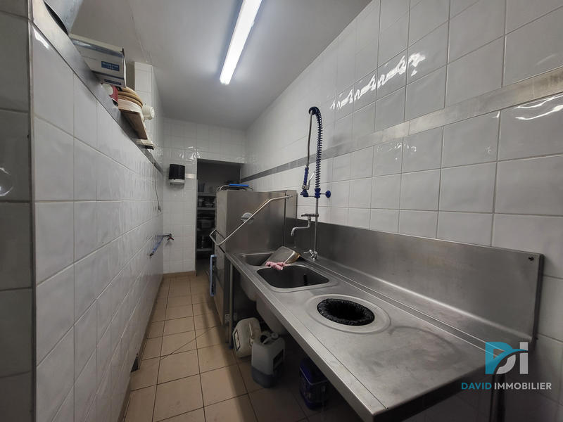 Fonds de commerce - Magasins - 140 m²