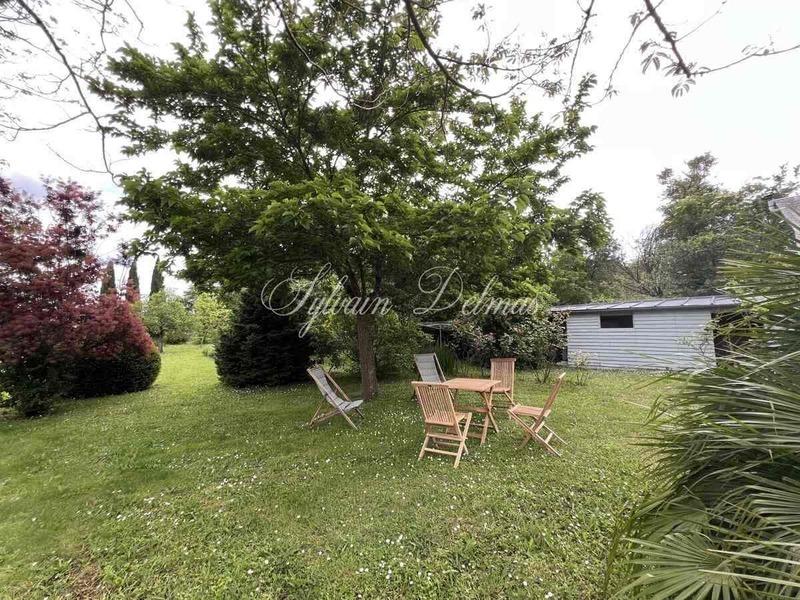 Manoir - 560 m² - 6 pièces