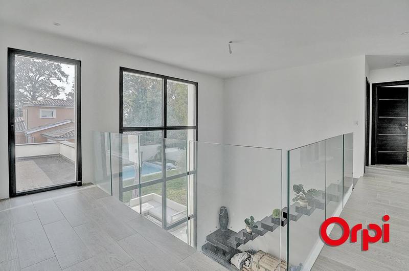 Maison - 175 m² - 6 pièces