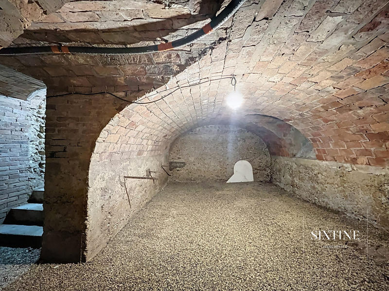 Appartement - 135 m² - 5 pièces