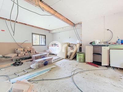 Maison - 100 m² - 6 pièces