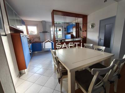 Maison - 194 m² - 7 pièces