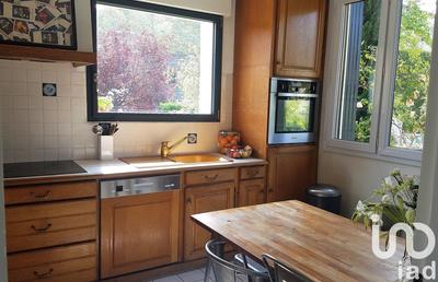 Maison - 175 m² - 7 pièces