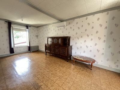 Maison - 105 m² - 3 pièces