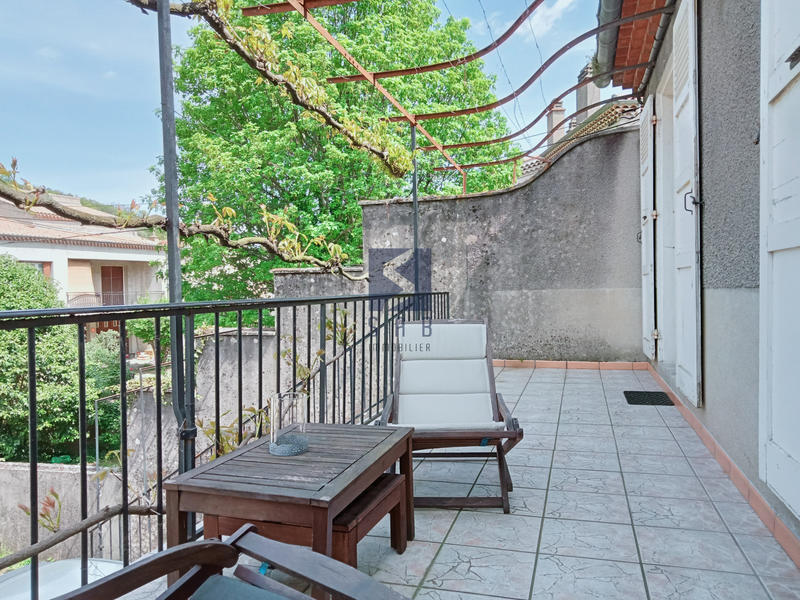 Maison - 160 m² - 8 pièces