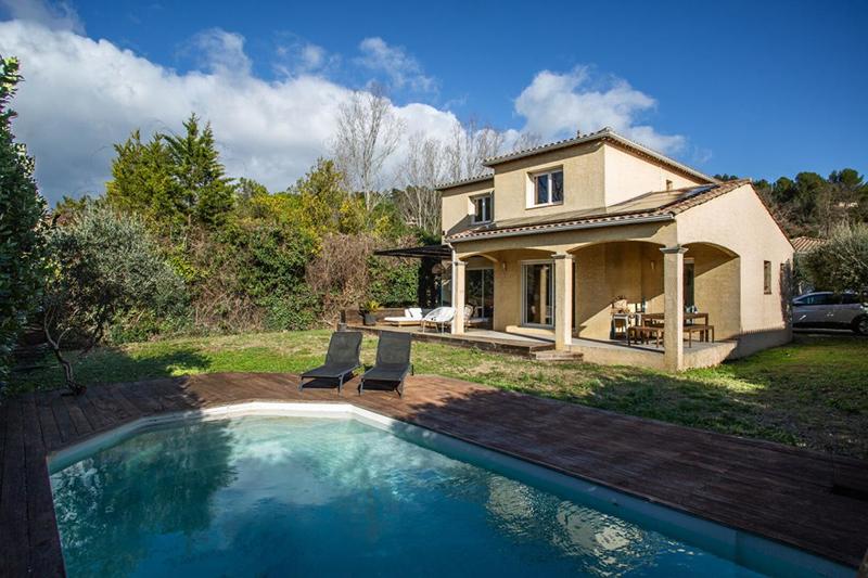 Maison - 146 m² - 6 pièces