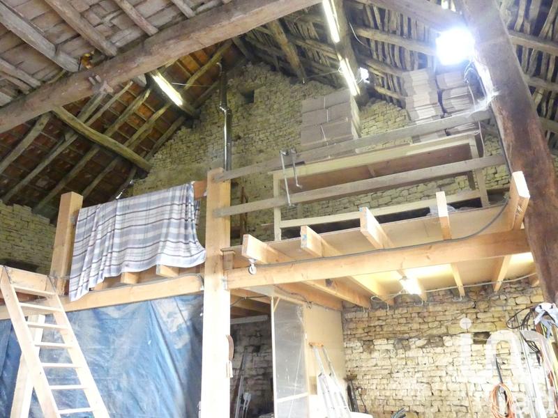 Maison - 230 m² - 6 pièces