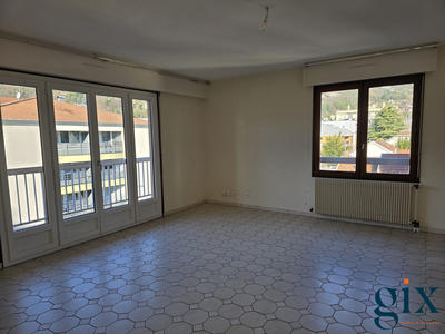 Appartement - 77 m² - 3 pièces