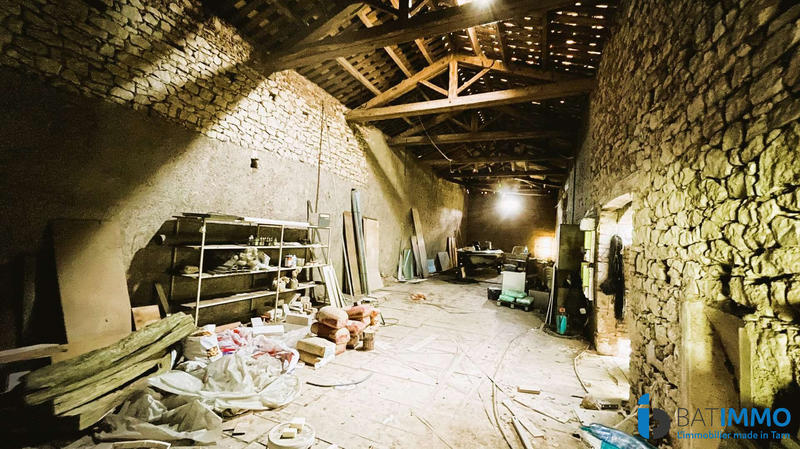 Maison - 180 m² - 6 pièces