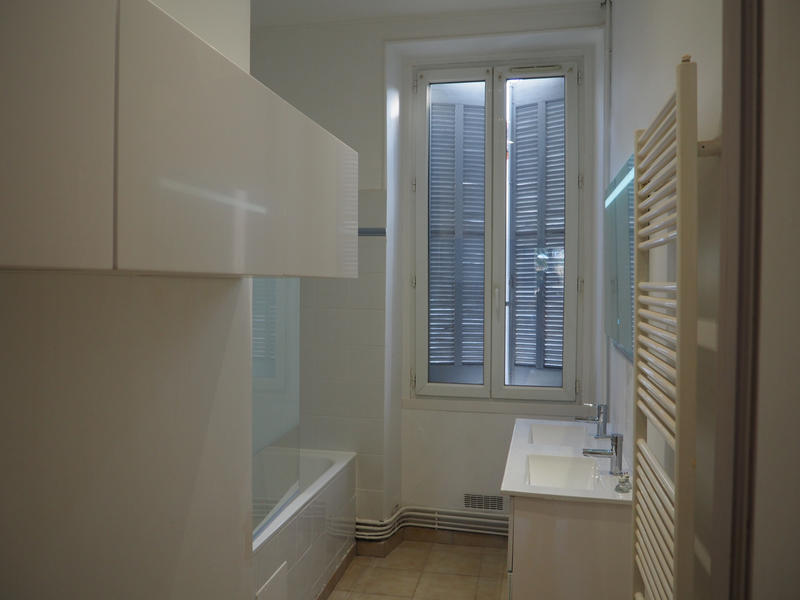 Appartement - 101 m² - 4 pièces