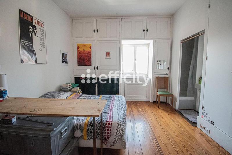 Appartement - 150 m² - 5 pièces