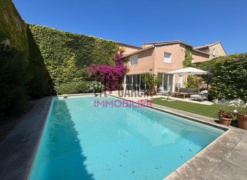 Maison - 178 m² - 5 pièces