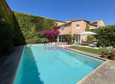 Maison - 178 m² - 5 pièces