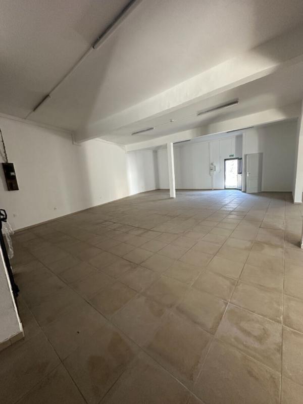 Local commercial - 95 m²