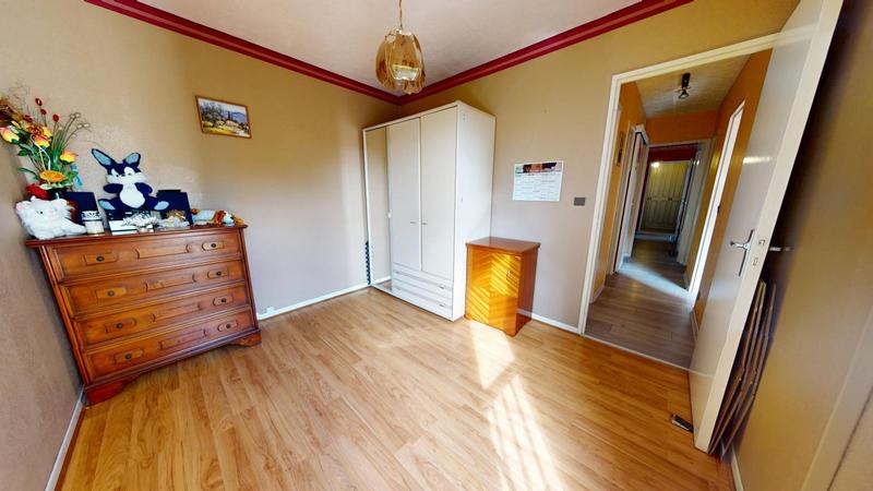 Appartement - 82 m² - 4 pièces