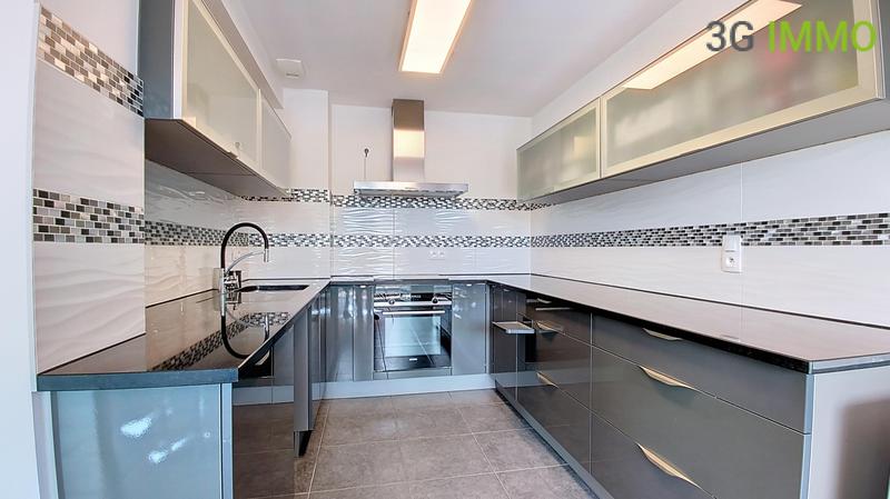 Duplex - 81 m² - 4 pièces