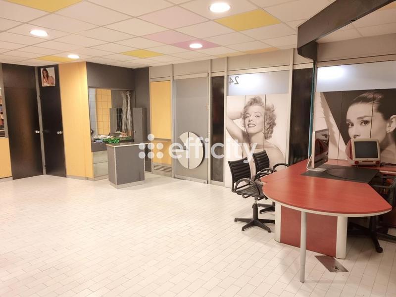 Bureau - 78 m² - 2 pièces