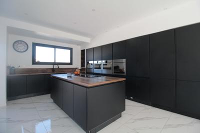 Maison contemporaine - 215 m² - 7 pièces