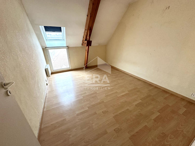 Appartement - 90 m² - 4 pièces