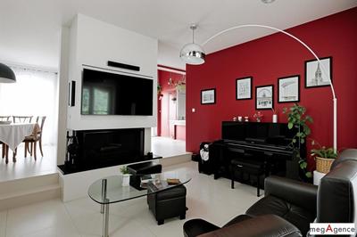 Maison - 181 m² - 10 pièces