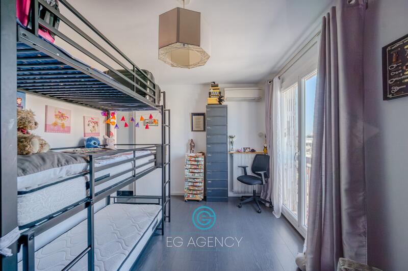 Appartement - 106 m² - 4 pièces