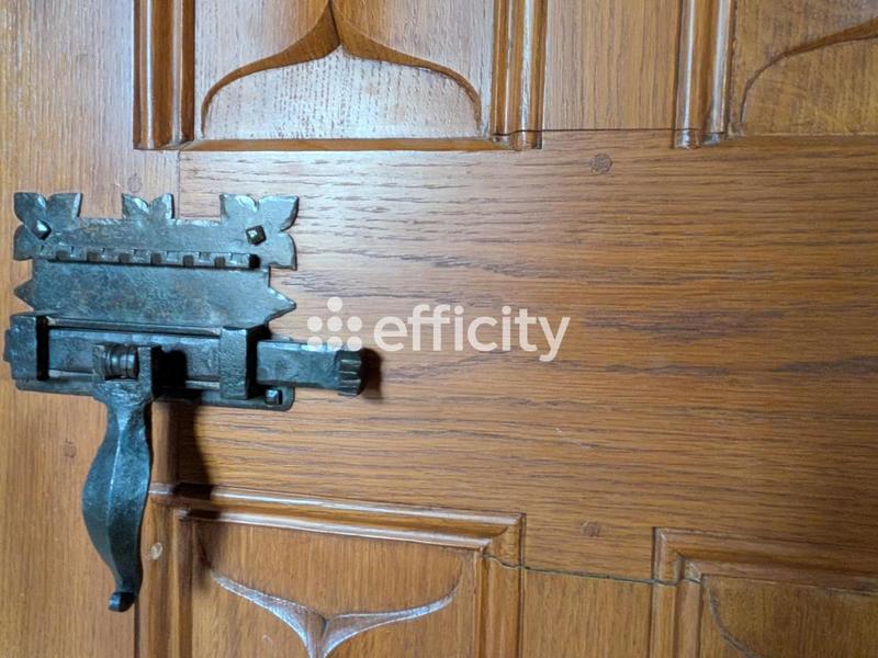 Demeure - 130 m² - 5 pièces