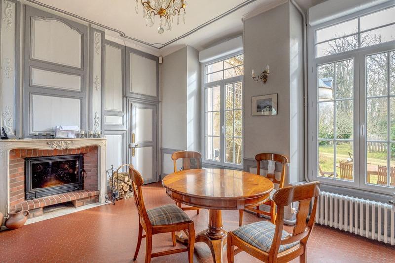 Manoir - 450 m² - 11 pièces