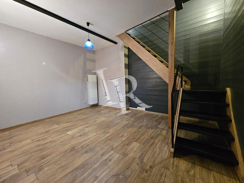 Maison - 121 m² - 5 pièces