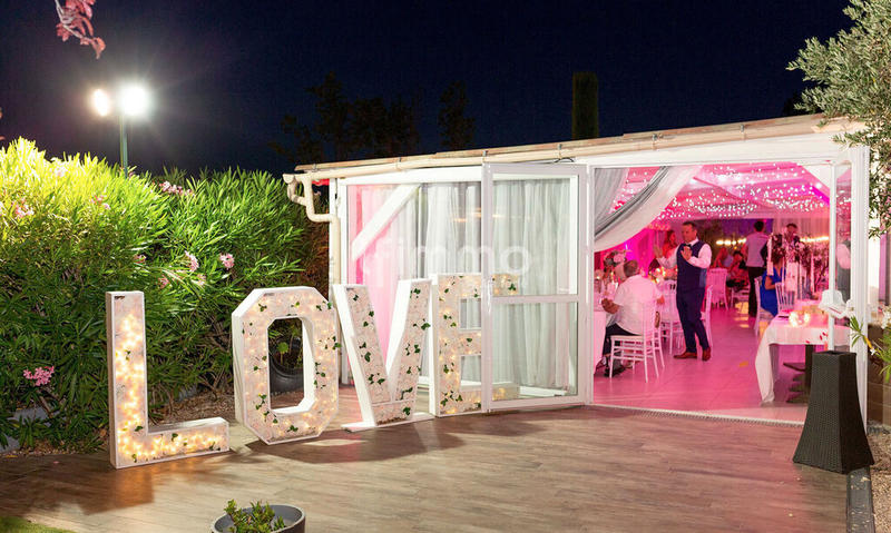 Bureau - 880 m² - 27 pièces