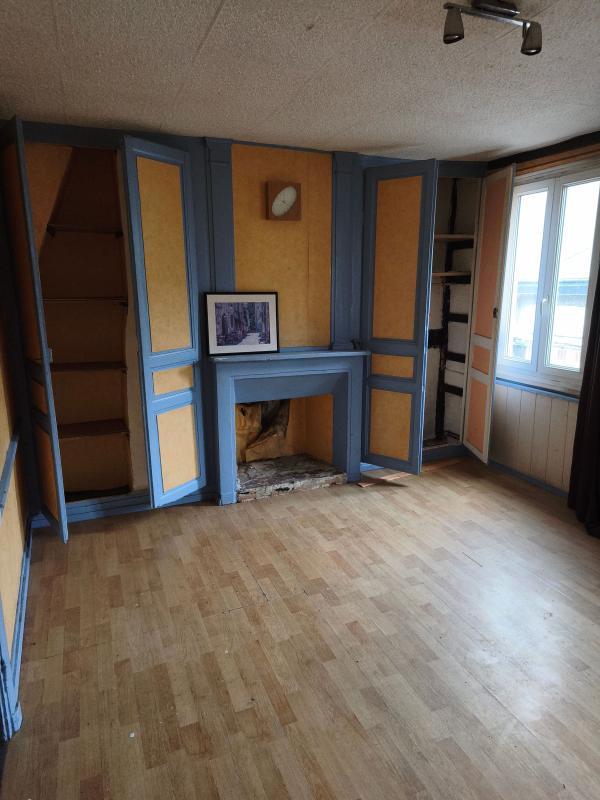 Immeuble - 74 m² - 3 pièces