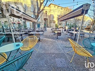 Local commercial - 121 m²