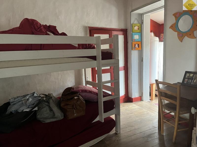 Maison - 151 m² - 8 pièces