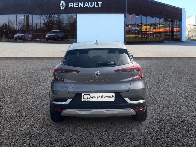 Renault Captur E-Tech Plug-in 160 Intens