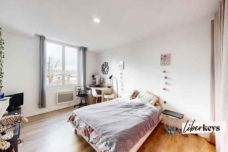 Appartement - 133 m² - 4 pièces