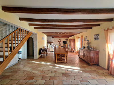 Maison - 192 m² - 6 pièces