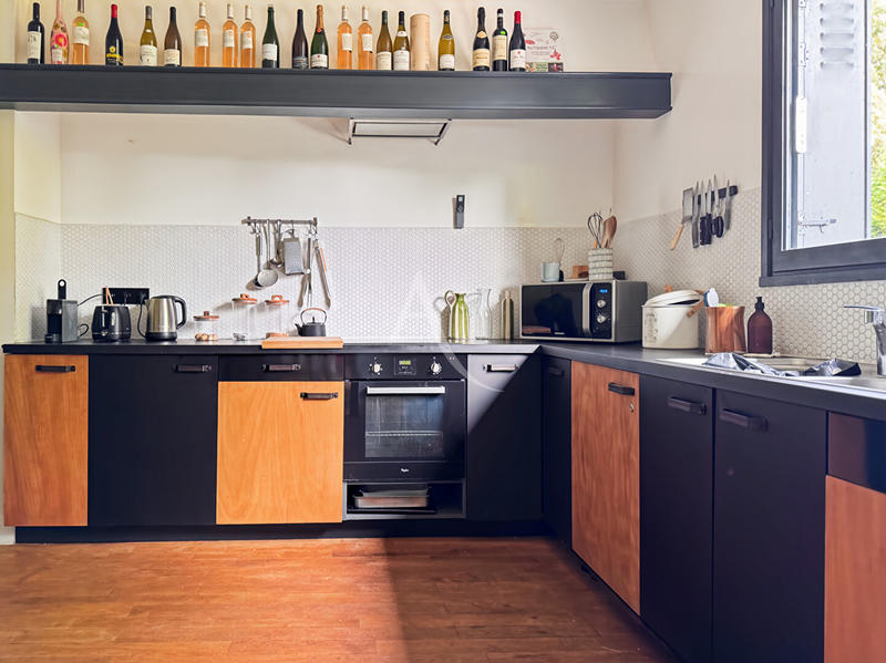 Maison - 228 m² - 8 pièces