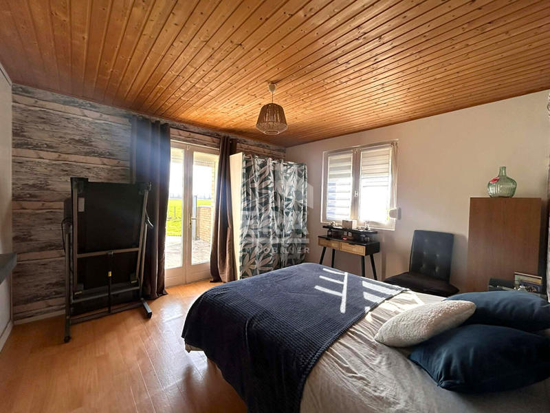 Maison - 137 m² - 6 pièces