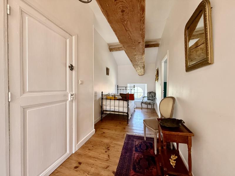 Maison bourgeoise - 258 m² - 10 pièces