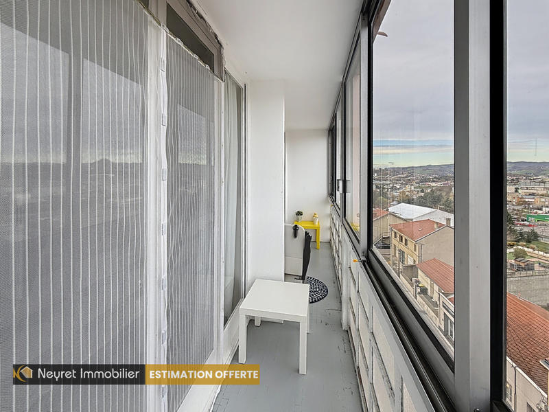 Appartement - 63 m² - 4 pièces