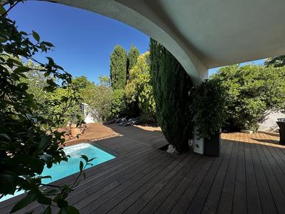 Maison - 170 m² - 7 pièces