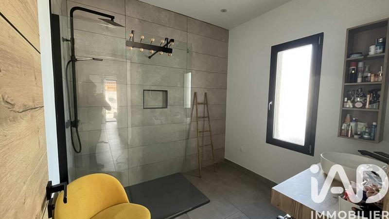 Maison - 92 m² - 3 pièces