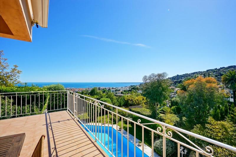 Maison - 153 m² - 6 pièces