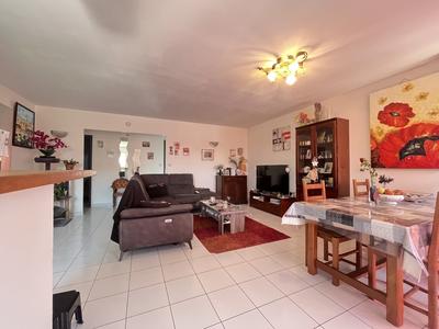 Maison - 76 m² - 4 pièces