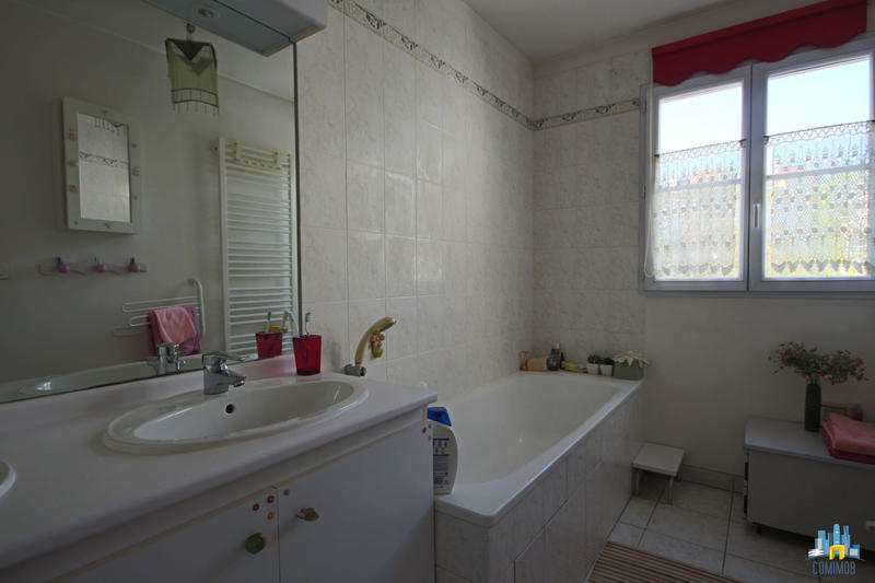 Maison - 110 m² - 5 pièces