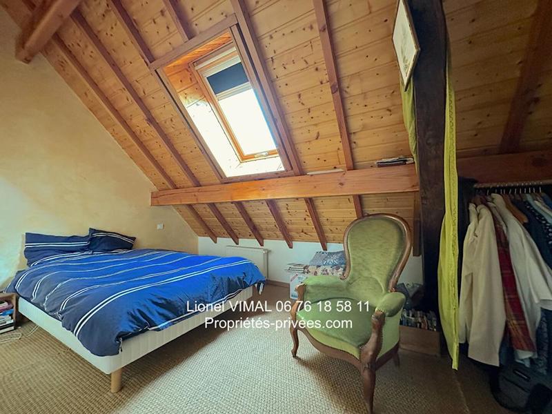 Maison - 300 m² - 6 pièces